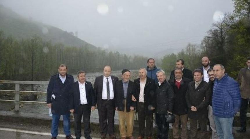 Eski Bakan Soluk, &Uuml;nye-akkuş Yolunu İnceledi