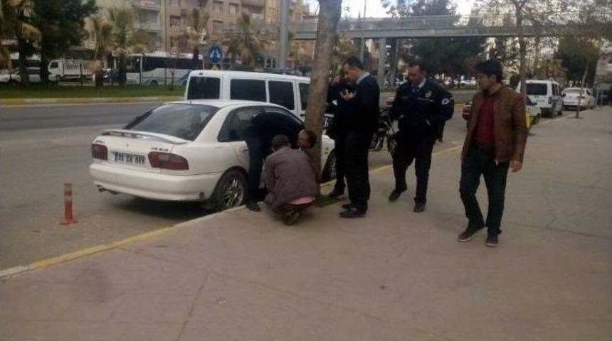 Vatandaşlar Ş&uuml;pheli Şahsı Polise İhbar Etti