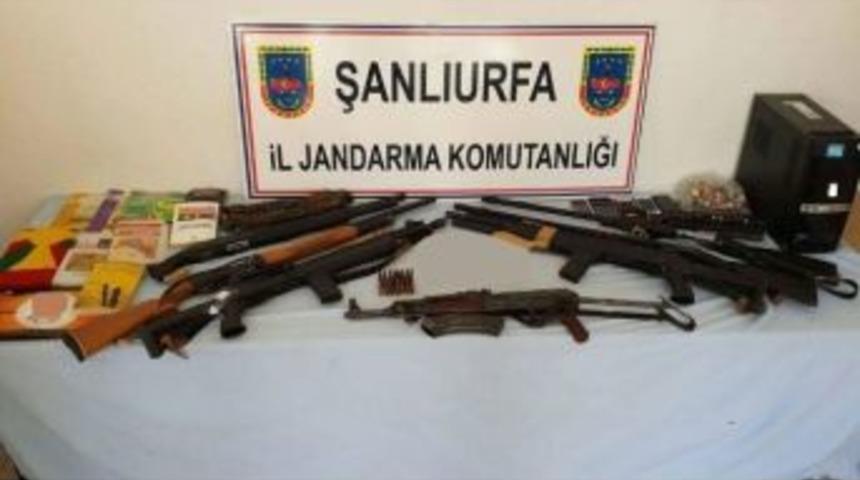 Şanlıurfa&rsquo;da 13 Adrese Ter&ouml;r Operasyonu