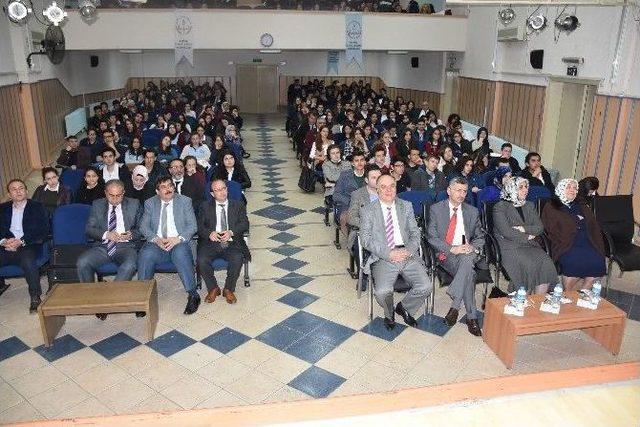 Öğrencilere, “sınav Kaygısı Ve Motivasyon” Semineri Verildi