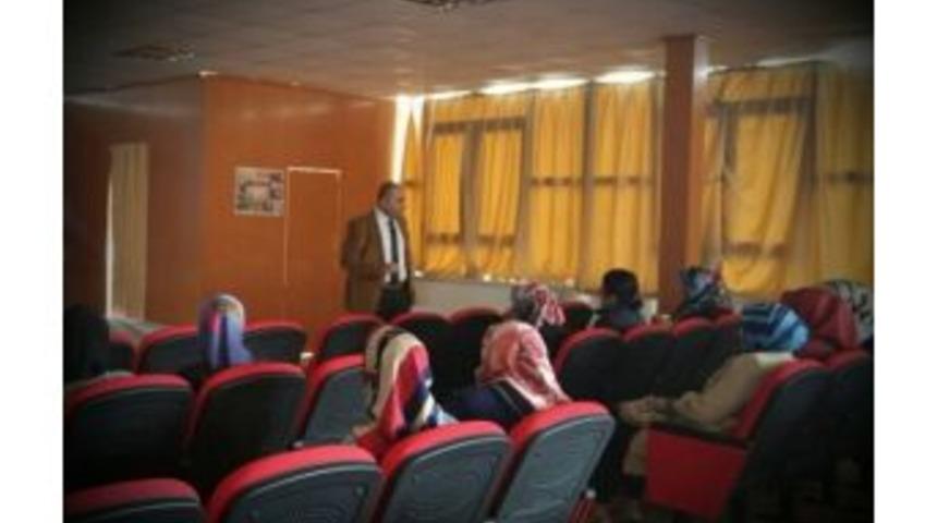 Aile Eğitim Seminerleri D&uuml;zenlendi