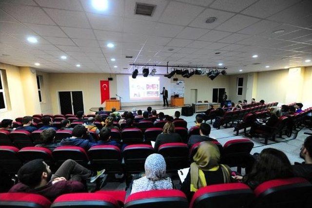 Van&rsquo;da &lsquo;m&uuml;ltecilerle G&ouml;n&uuml;ll&uuml; &Ccedil;alışmalar&rsquo; Paneli 1