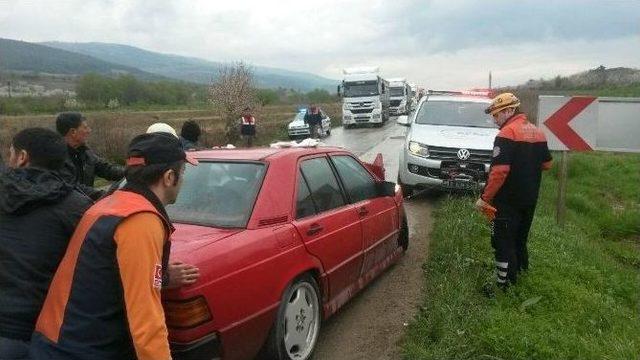 Kaza, Baba İle Oğlu Birbirinden Ayırdı 2