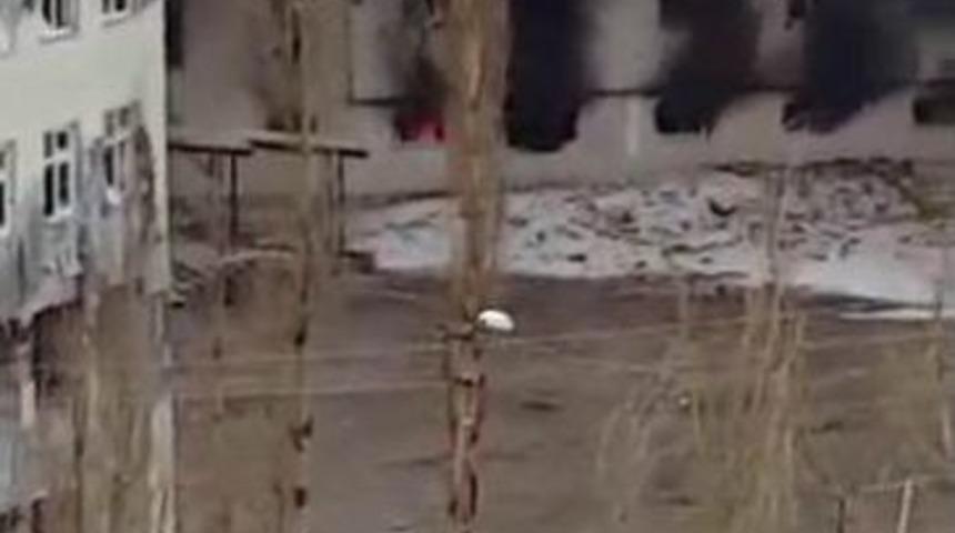 Y&uuml;ksekova&rsquo;da &Ccedil;atışmalar Şiddetlendi