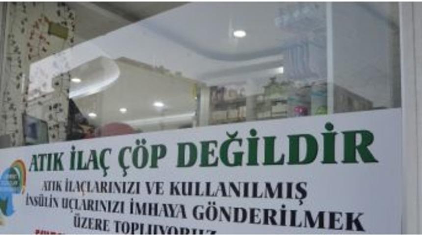 Atık İla&ccedil;ta Dev Afiş Uygulaması Yayılıyor