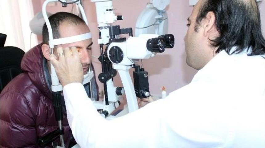 Yaz Aylarında Artan G&ouml;z İltihabına Dikkat