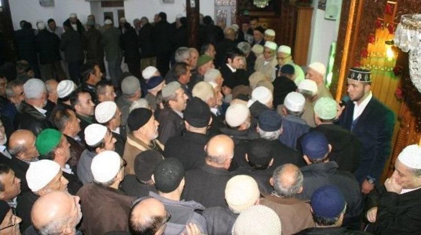 Devrekli Umreciler Kutsal Topraklara Uğurlandı