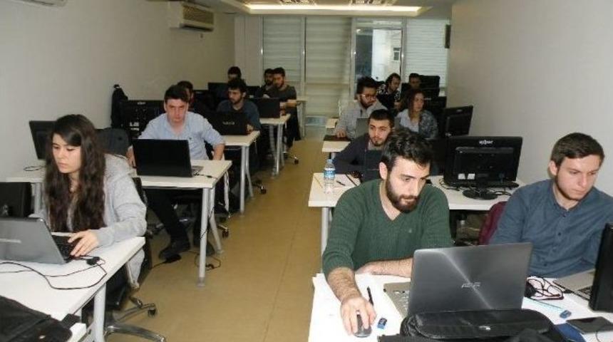 Mmo&rsquo;dan &Ouml;ğrencilere Tasarım Eğitimi