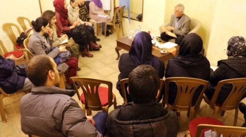 Dursun G&uuml;rlek, Ey&uuml;p El Ensari&rsquo;yi Anlattı