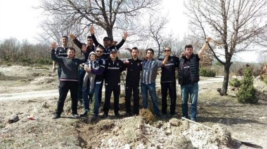 K&uuml;tahyalı Beşiktaşlılar 1903 Fidanı Toprakla Buluşturdu