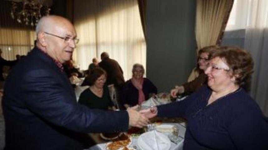 Yaşar Hemşerileriyle Bir Araya Geldi