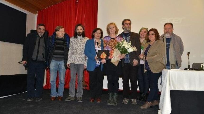 &rsquo;t&uuml;rkiye Ve Galler Arasında K&ouml;pr&uuml;ler Kurmak&rsquo; Etkinliği