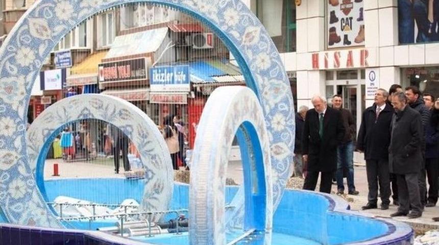 Başkan Kamil Sara&ccedil;oğlu: S&uuml;s Havuzları K&uuml;tahya&rsquo;ya Renk Katacak