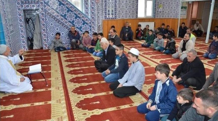 &lsquo;ailecek Camideyiz&rsquo; Etkinliğine Yoğun İlgi