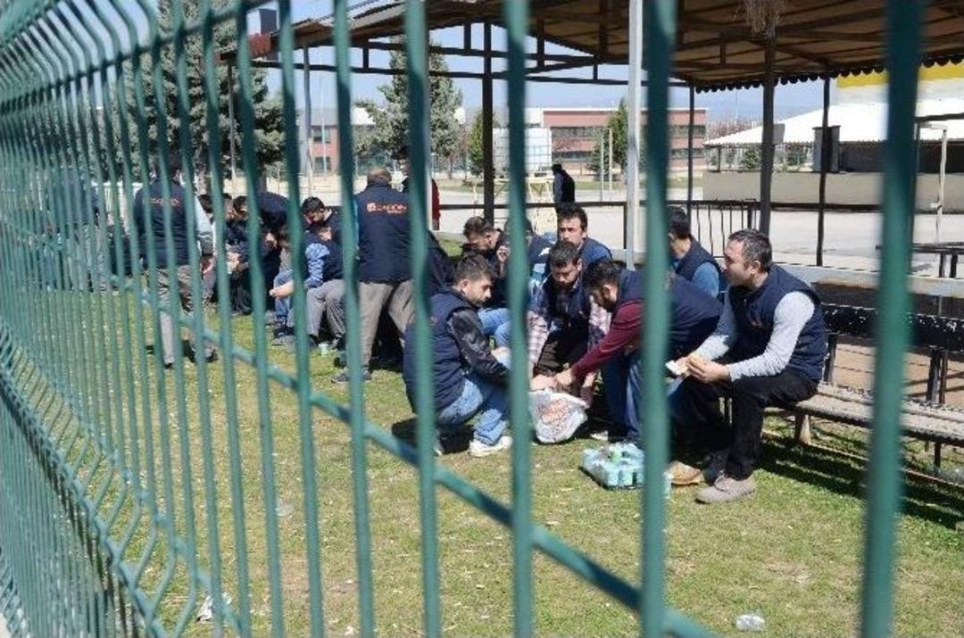 Mobilya Fabrikası İş&ccedil;ilerinden Protesto