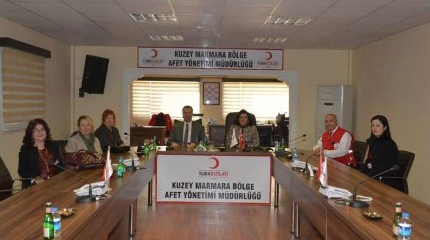 Vali Civelek&rsquo;ten T&uuml;rk Kızılayı Kuzey Marmara B&ouml;lge Afet Y&ouml;netim M&uuml;d&uuml;rl&uuml;ğ&uuml;&rsquo;ne Ziyaret