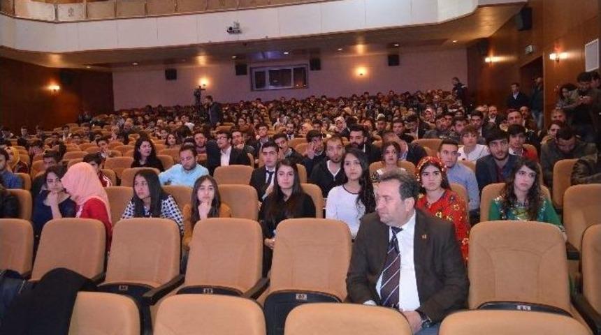 En İyi Sesler Kıyasıya Yarıştı