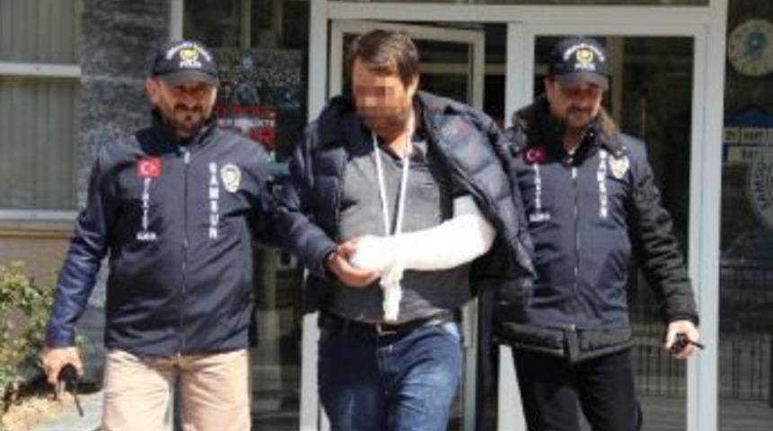 Polise Tabancayla Ateş A&ccedil;an Şahıs Yaralı Ele Ge&ccedil;irildi