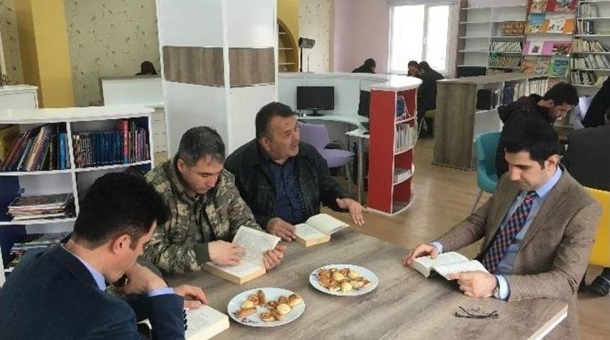 &Ccedil;aybaşı&rsquo;nda 52.k&uuml;t&uuml;phaneler Haftası Kutlandı