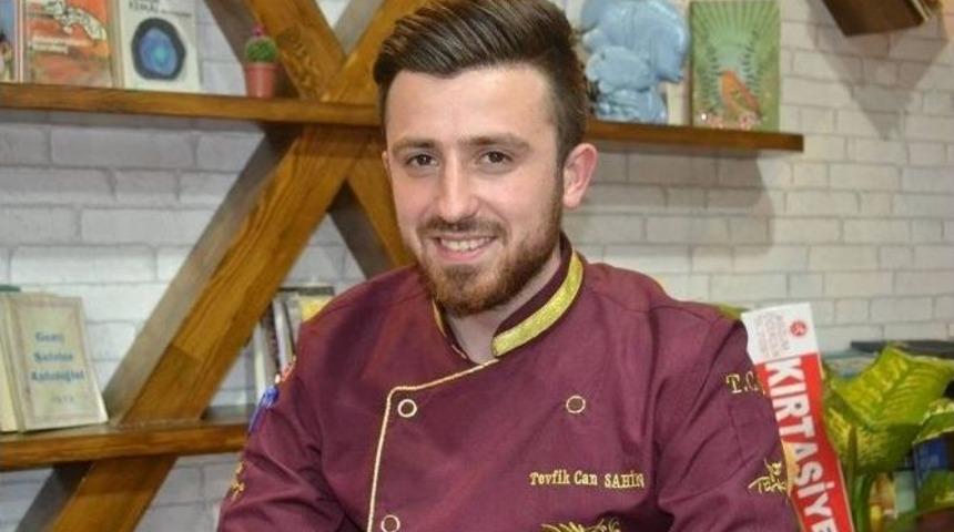 Pekmezli Tatlı G&ouml;r&uuml;c&uuml;ye &Ccedil;ıktı