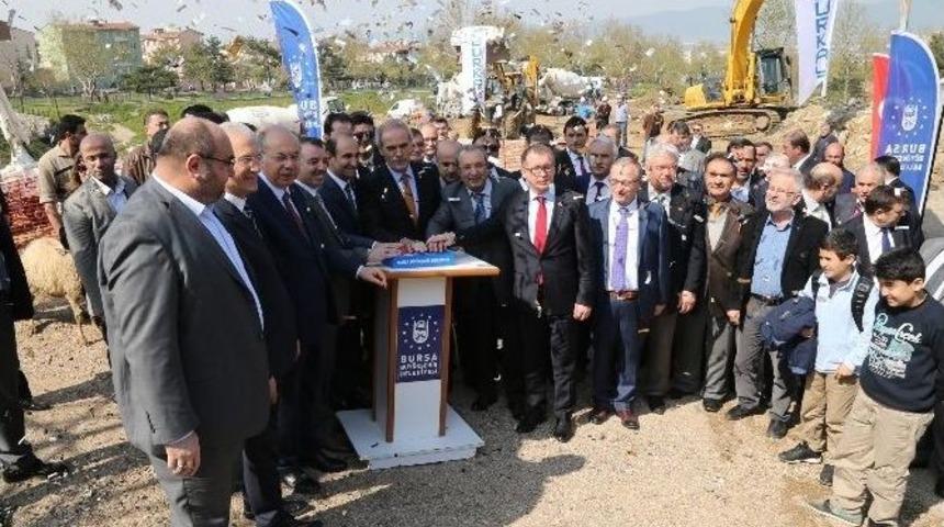 Siteler Ve Bağlaraltı K&ouml;pr&uuml;yle Bağlanıyor