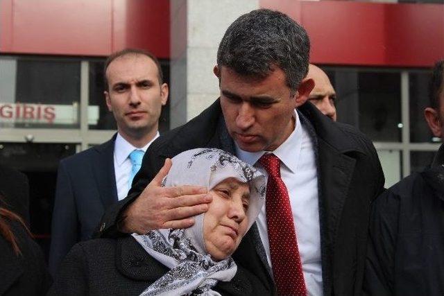 27 Yerinden Bıçaklanarak Öldürülen Burcu Şengel Davası Ertelendi