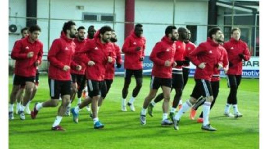 Gaziantepspor, Trabzonspor Ma&ccedil;ı Hazırlıklarını S&uuml;rd&uuml;r&uuml;yor