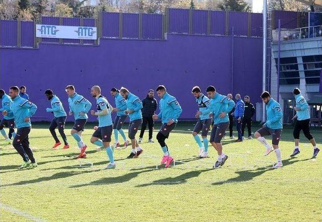 Osmanlıspor’da Fenerbahçe Maçı Hazırlıkları Sürüyor