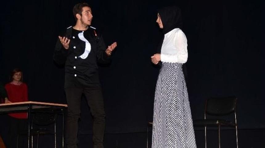 Dersteki Tiyatro Hayali Bitlis Birinciliği Getirdi