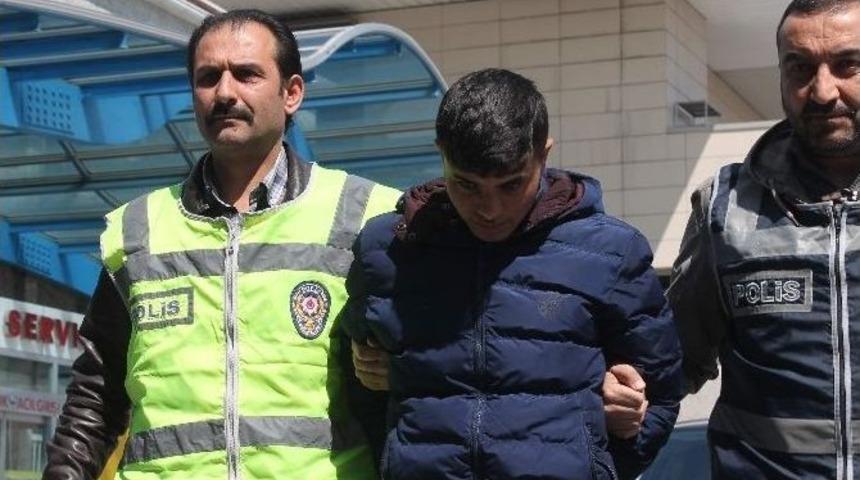 Şaşkın Dolandırıcı Altın Poşeti Diye Kargo Kutusunu Alınca Yakalandı