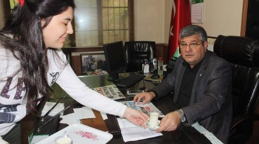 Ziraat Odası S&uuml;t Kampanyasına Protokolden Destek İstedi