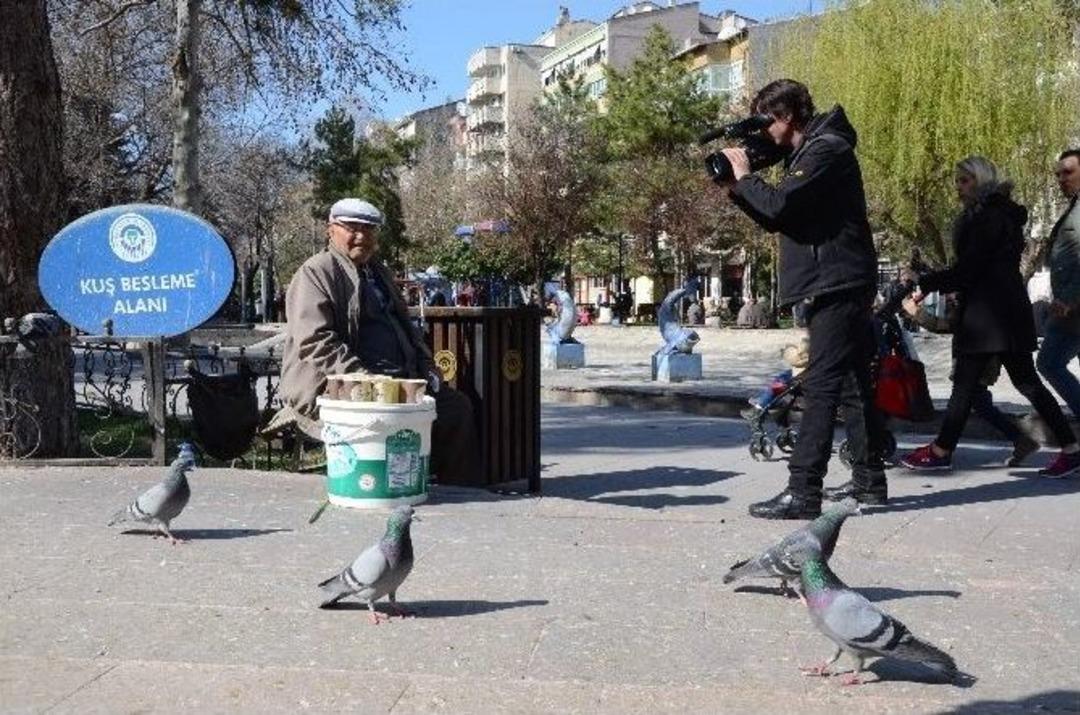 (&ouml;zel Haber) Y&uuml;zde 90 G&ouml;rme Engeliyle Kameramanlık Yapıyor