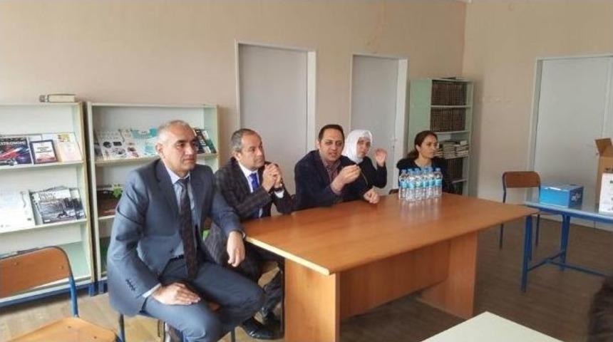 &Ouml;ğrencilere Hasta Hakları Ve &Ccedil;alışan Hakları Anlatıldı