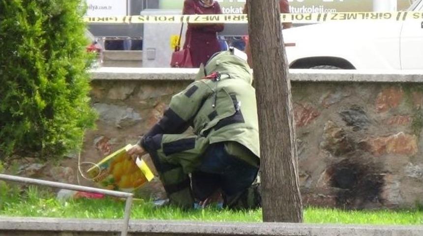Tekke Yakınlarındaki Ş&uuml;pheli Poşetten Giysi &Ccedil;ıktı
