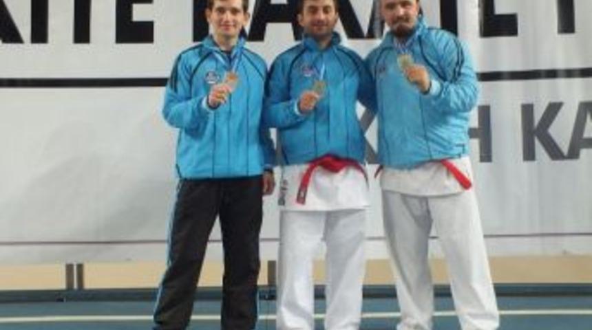 Engelsiz Y&uuml;reklerden 2 T&uuml;rkiye Şampiyonluğu