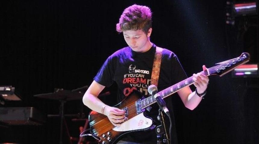 Vodafone Freezone 19. Liselerarası M&uuml;zik Yarışmasında Gkv Okulları Bu Yıl Da İddialı