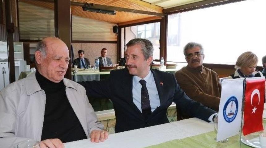 Şahinbey&rsquo;den Yaşlılara Vefa