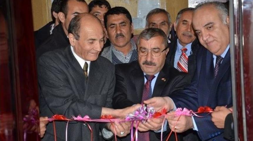 Afganistan Belh &Uuml;niversitesi&rsquo;ne Donanım Desteği