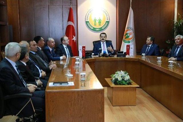 Bakan &Ccedil;elik&rsquo;ten &ldquo;tartışmalı Maaşa Y&uuml;zde 70 Kesinti&rdquo; A&ccedil;ıklaması 1