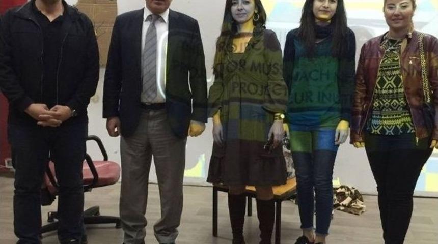 Bozova Meslek Lisesi &Ouml;ğrencilerine &Ccedil;ocuk Gelişimi Anlatıldı