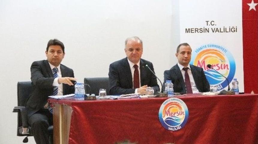 Vali &Ccedil;akacak&rsquo;tan B&uuml;rokratlara Uyarı