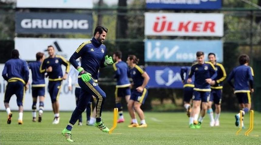 Fenerbahçe, Osmanlıspor Maçı Hazırlıklarını Sürdürdü