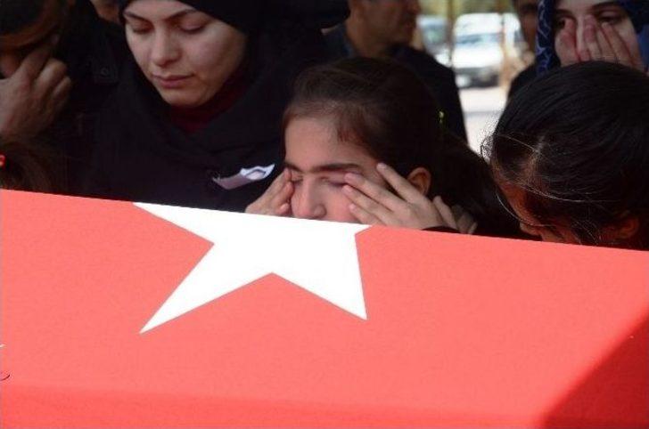 Trafik Kazasında Hayatını Kaybeden Polis Memleketinde Toprağa Verildi G1