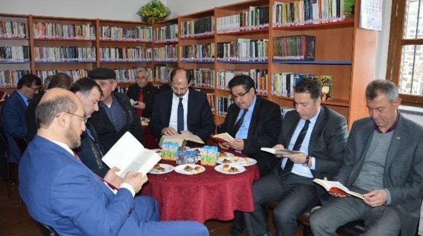 Niksar&rsquo;da 52. K&uuml;t&uuml;phane Haftası Kutlandı