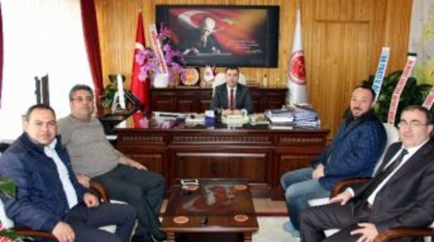 &Ccedil;at Belediye Başkanı Duru, &Ouml;zel İdare Genel Sekreteri Eldivan&rsquo;ı Ziyaret Etti