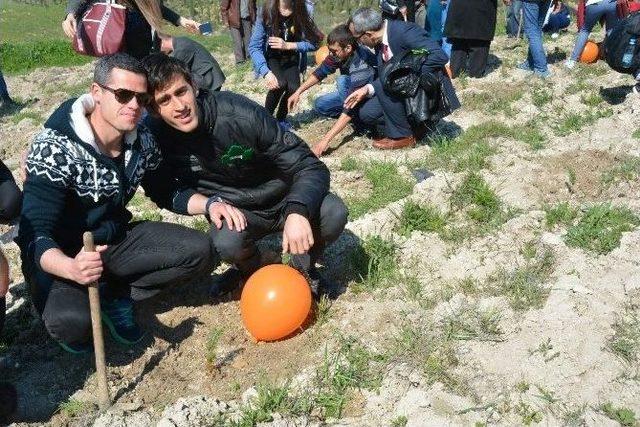 Engelsiz Manisa Ormanı &lsquo;ağa&ccedil; Kardeşliği&rsquo; İle Tamamlandı 1