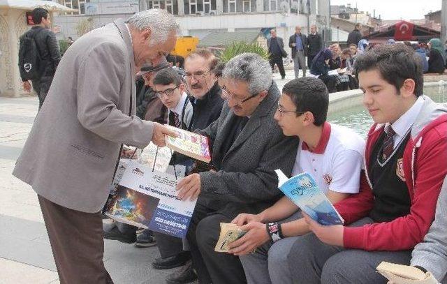 Elazığ’da Sessiz Kitap Okuma Etkinliği