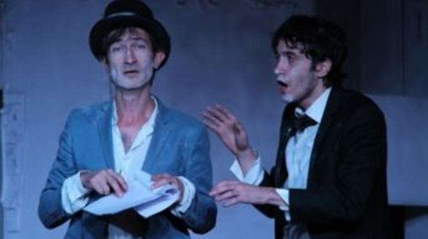 Tiyatro4 &ldquo;boş Şehir&rdquo; İle Nil&uuml;fer&rsquo;e Geliyor