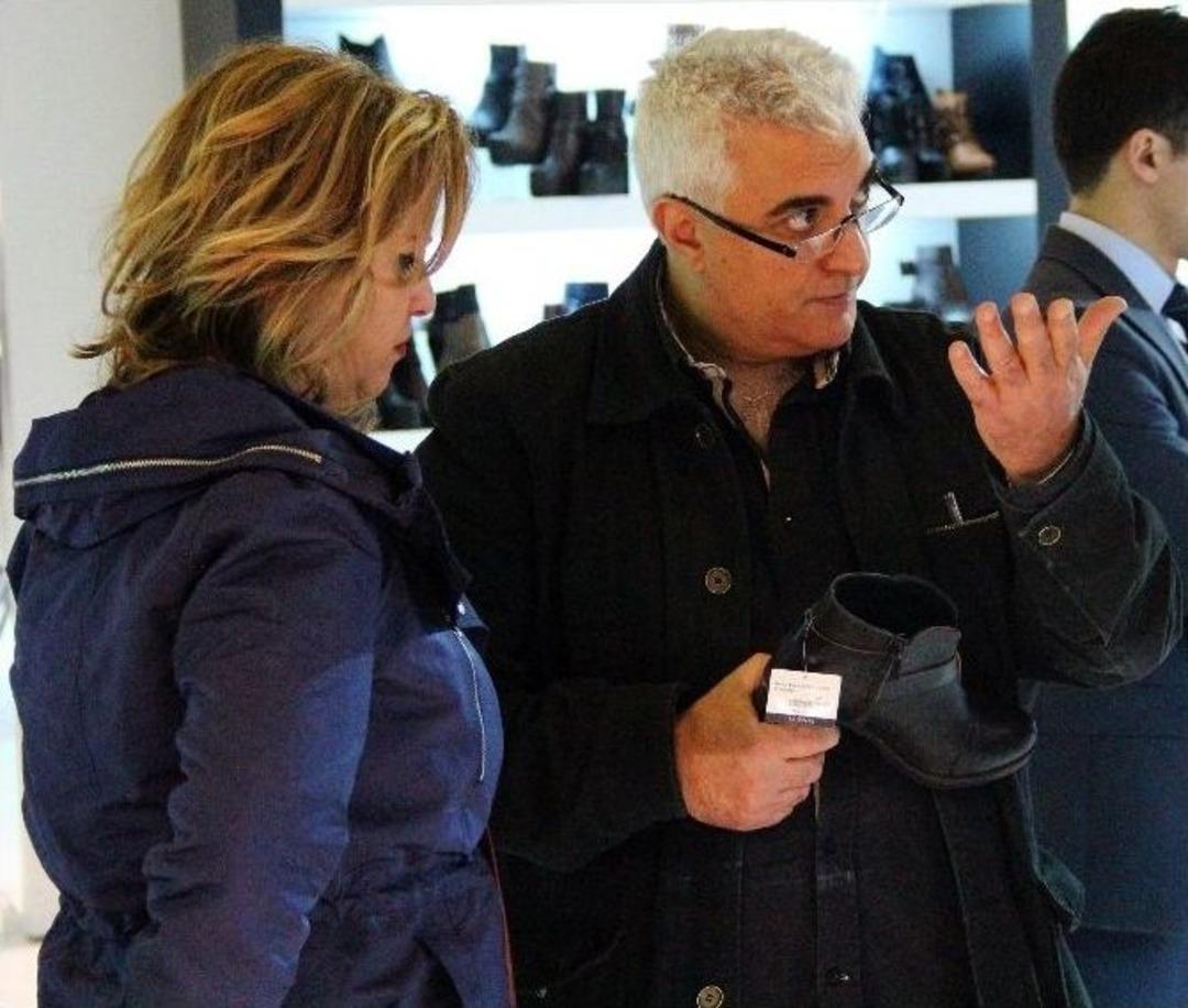 Ayakkabı Bağlama Derdine Son Verecek &Uuml;r&uuml;n