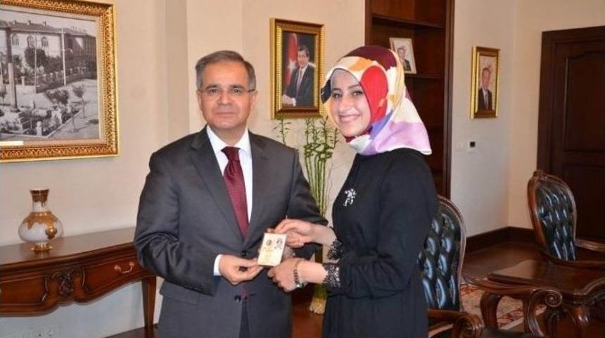 Suriyeli Ravda Nur Cuma, T&uuml;rk Vatandaşı Oldu